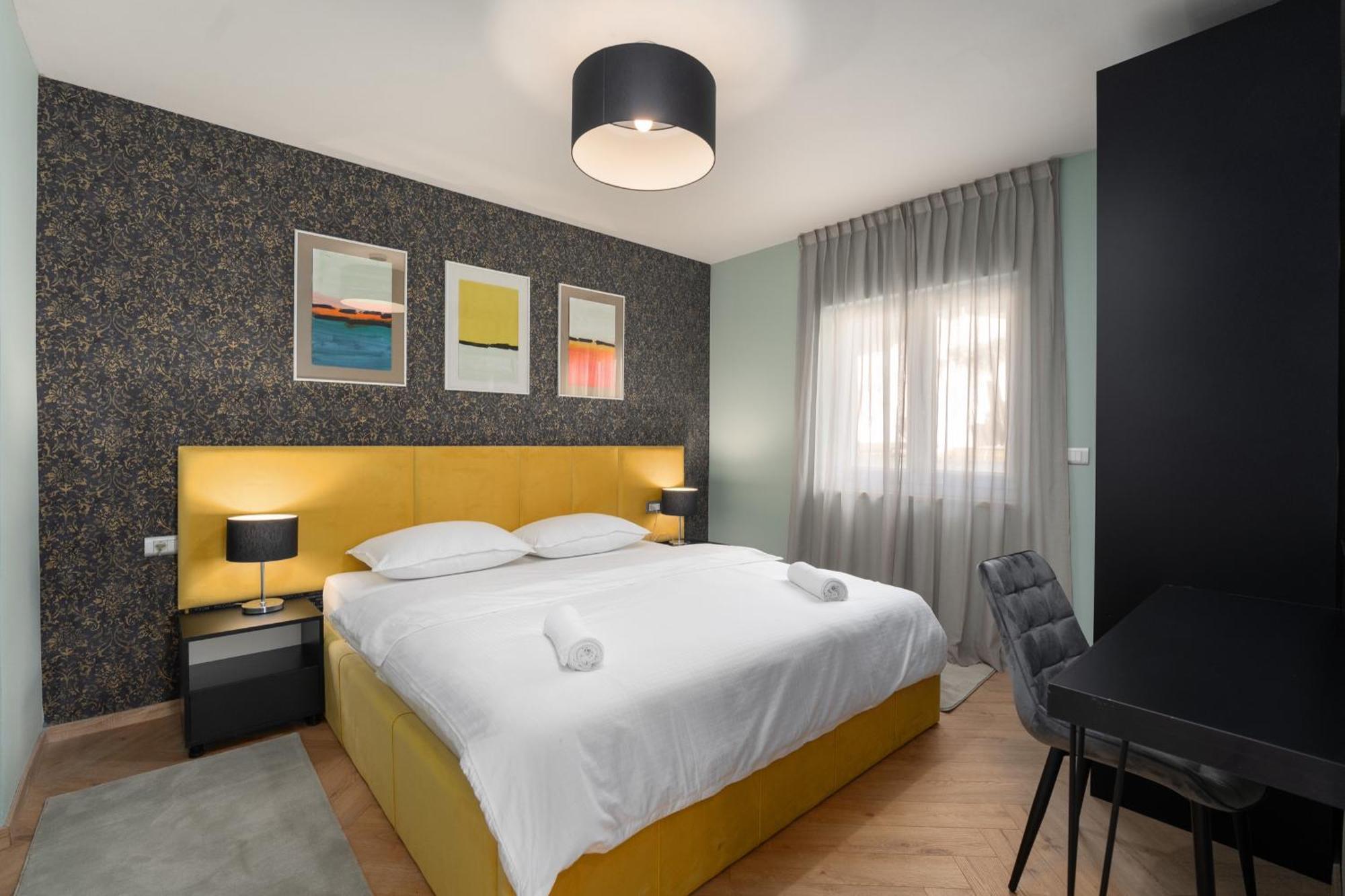 Larum Apartmens Vrsar Bagian luar foto
